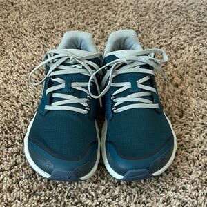 Altra Superior 5 women’s sneakers 8.5